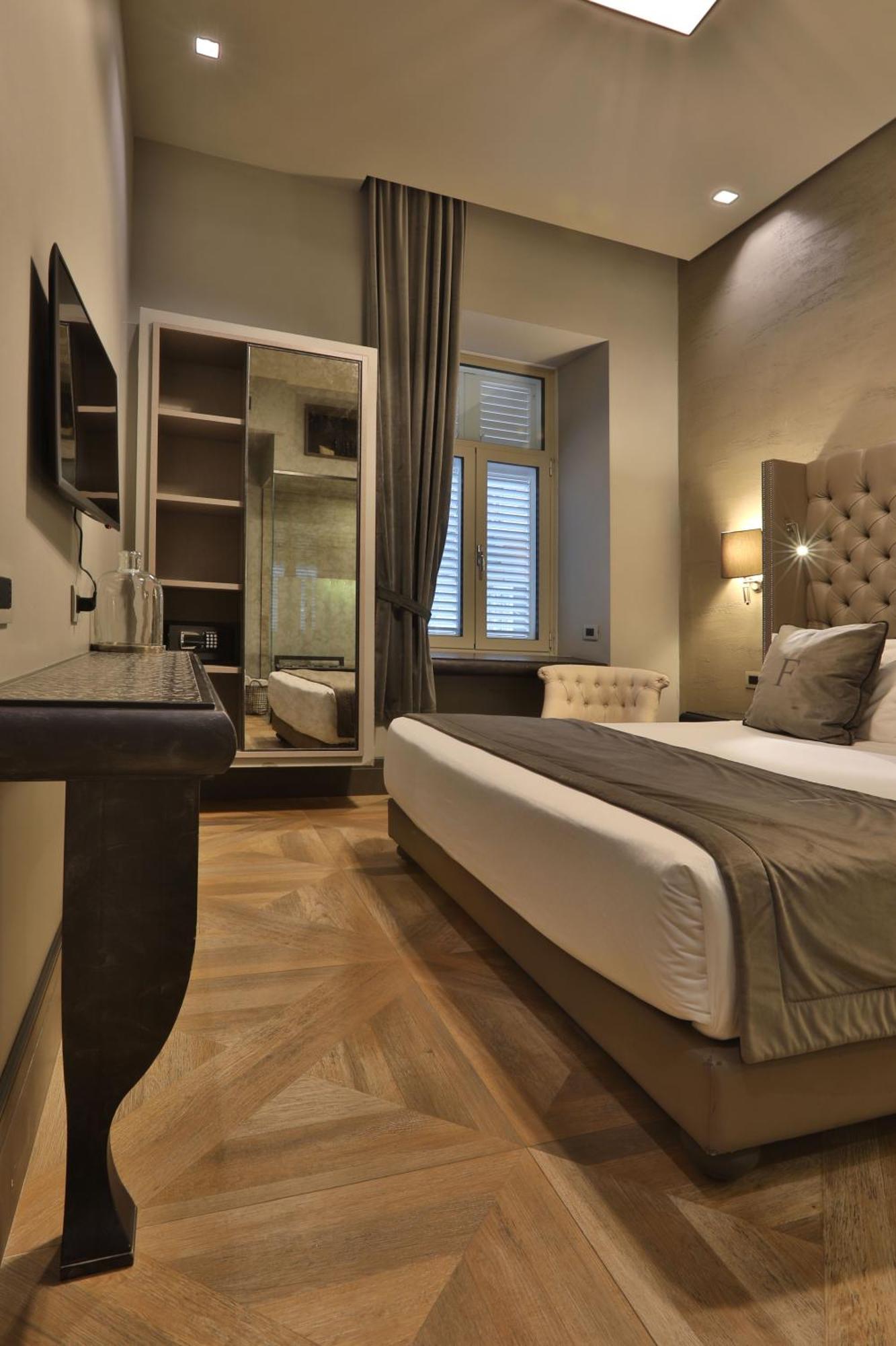 Forvm Experience Hotel Триест Екстериор снимка